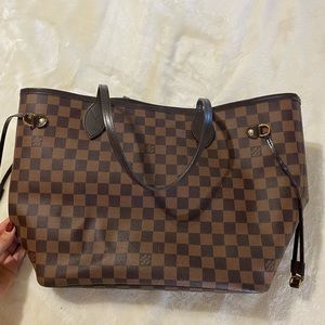 Authentic Louis Vuitton Neverfull